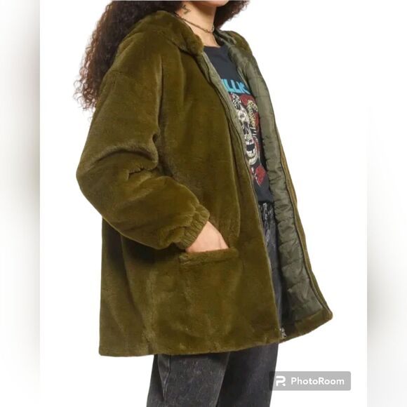 BP Dark Green Plush Oversized Cozy Zip-Up Hooded Jacket NWT Size X-Small-Med - Picture 3 of 13